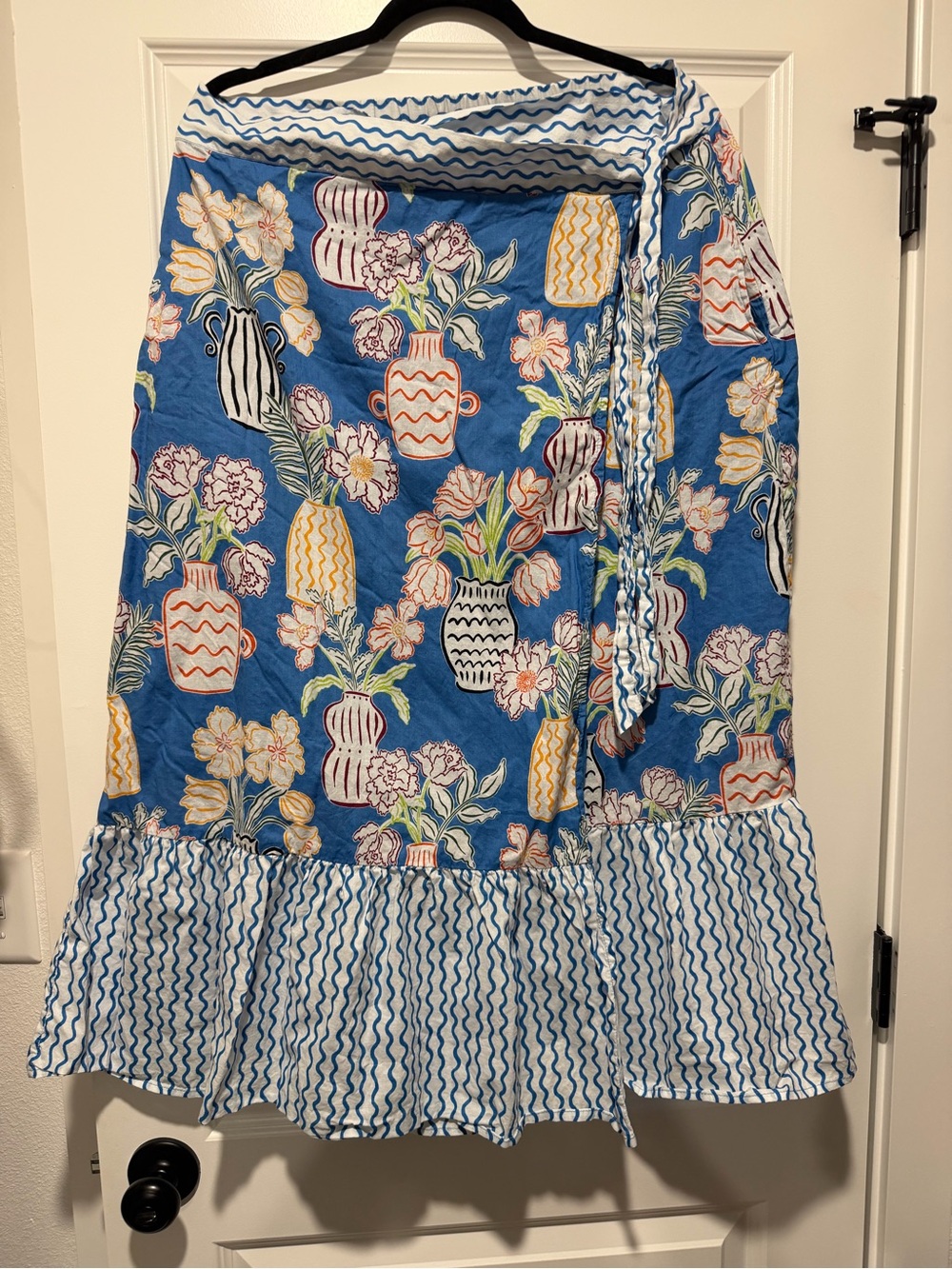 Printfresh Anika Wrap Skirt in "Antique Vases”
